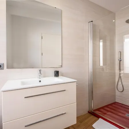 Будинок відпочинку Townhouse San Sebastia By Sunvillas Mallorca Польєнса